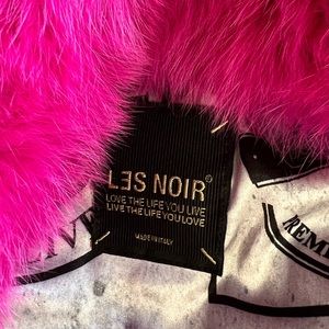 ZIPPER SHORT BLACK MINK FUR JACKET.